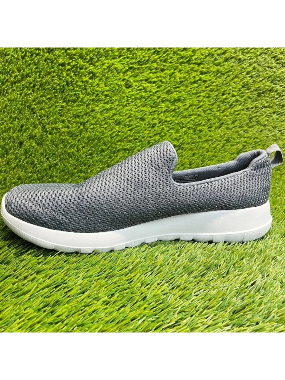 Skechers Go Walk Max Mens Size 11.5 Gray Athletic Walking Slip On Shoes Sneakers